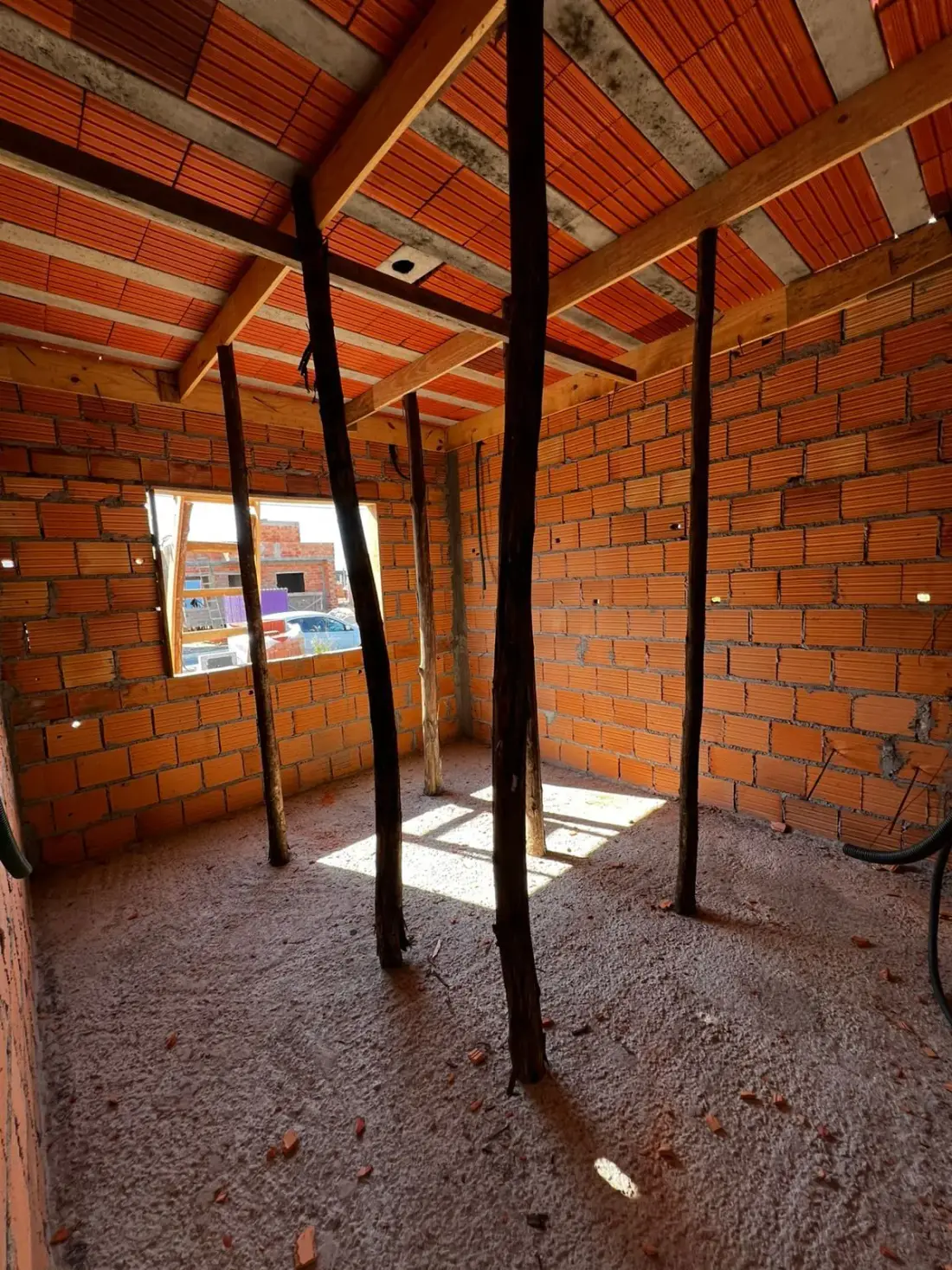 Casa Peônia, casa térrea de 2 quartos na Vila dos Araçás. Foto 10 de 14.